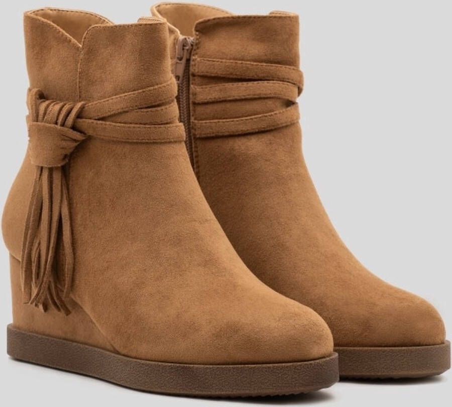 Weloveshoes Black Friday Deal Dames Enkellaarzen Western Suedine Camel