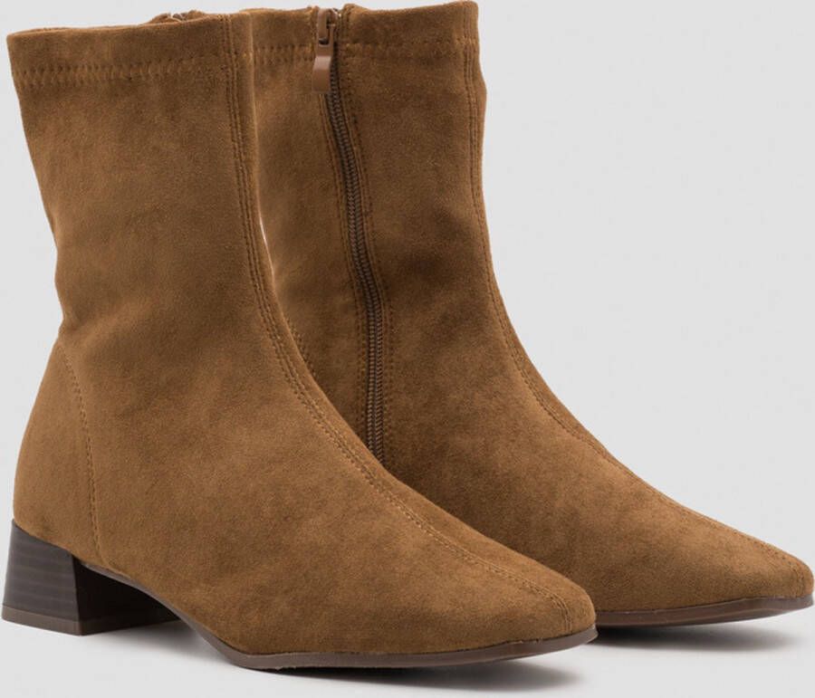 Weloveshoes SmileFavorites Sock boots met Hak Camel Suedine