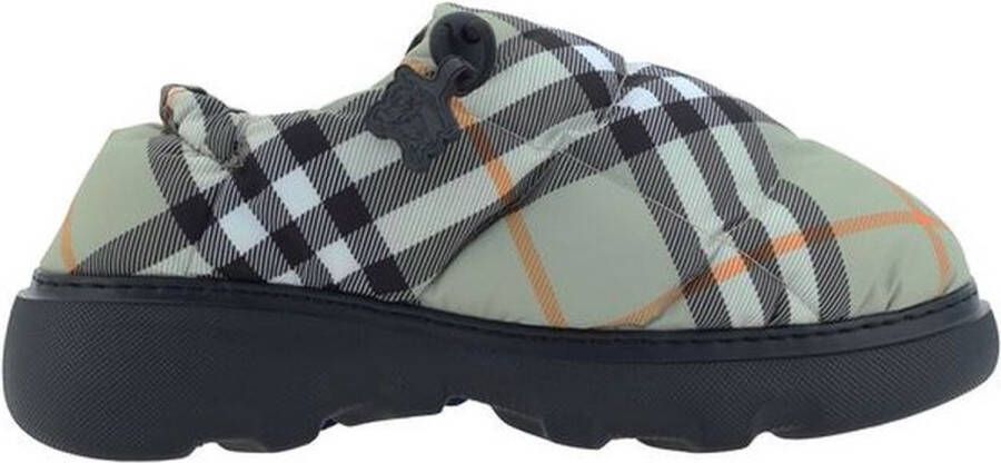 Burberry Gewatteerde Instap Platte Schoenen met Contrasterende Zool Multicolor Dames