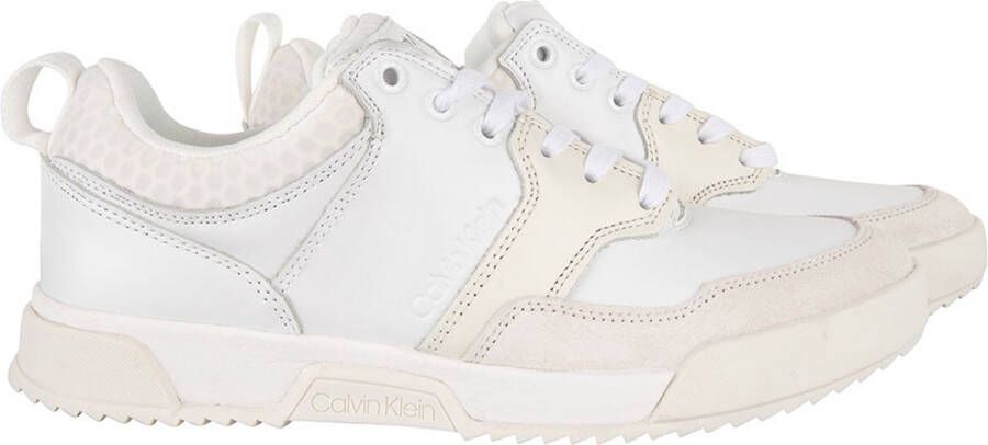 Calvin Klein Verhoog je sneaker game met Low Top Lace Up Mix Triple White Sneakers White Heren