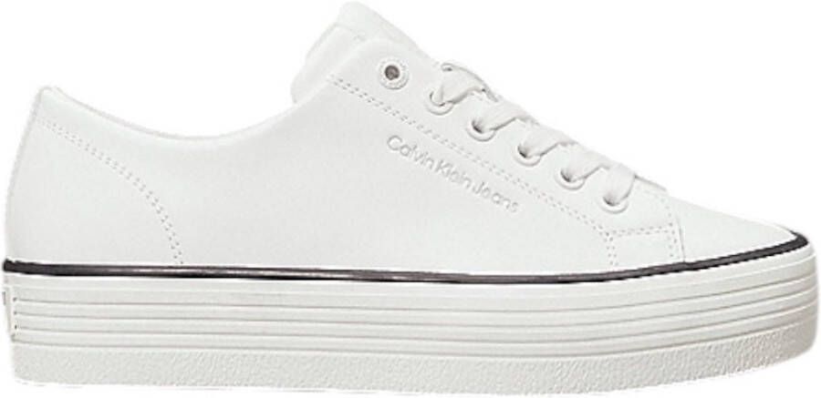 Calvin Klein Sneakers BOLD VULC FLATF LOW LTH IN lage schoen veterschoen freizeitschoen met ck-logo op de hak