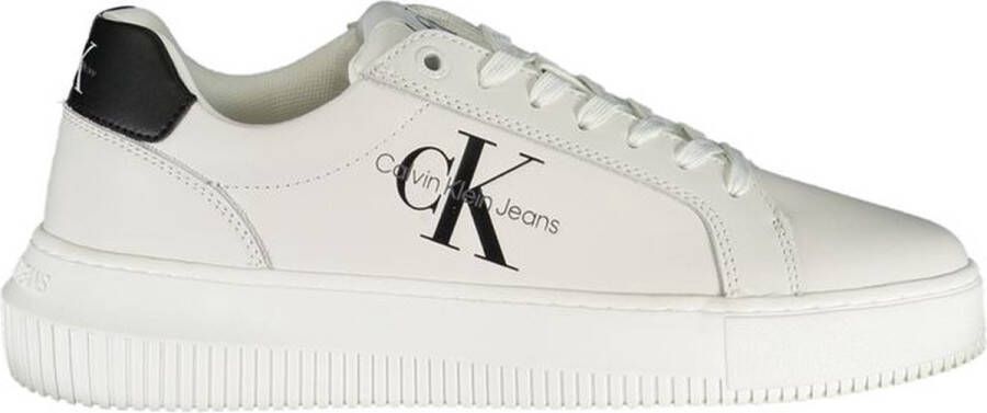 Calvin Klein Plateausneakers CHUNKY CUPSOLE MONO LTH WN vrijetijdsschoen lage schoen veterschoen met ck-opdruk aan de zijkant