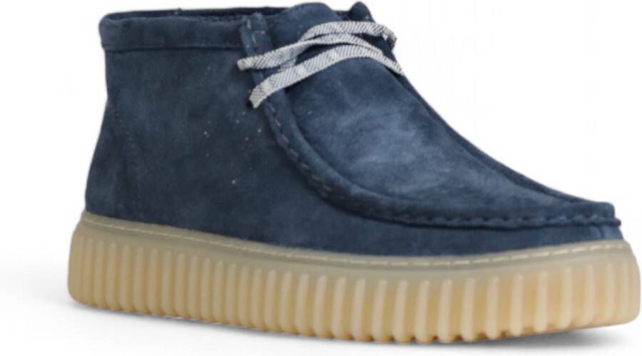 Clarks Blauwe Effen Suede Veterschoenen Met Leren Voering En Rubberen Zool