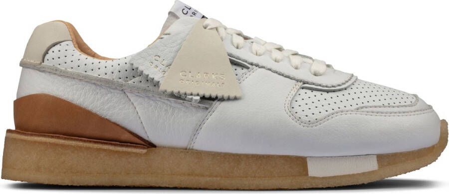 Clarks Witte Leren Sneakers Logo Rubberen Zool White Dames