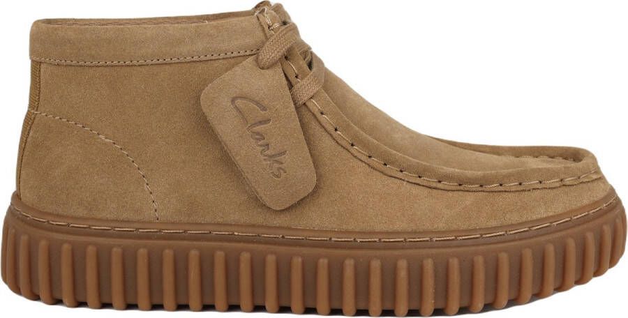 Clarks Elegante Schoenen Torhill Hi D.Zand Suède Streetwear Volwassen