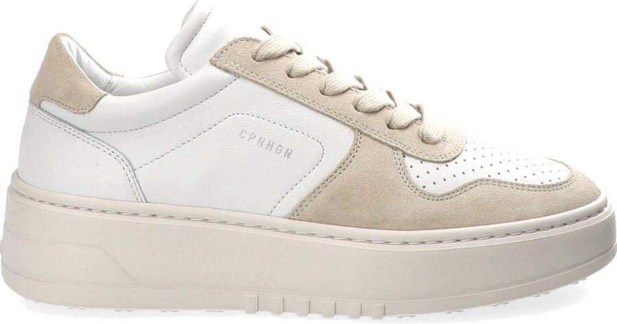 Copenhagen Studios Crèmekleurige ronde sneakers met reliëflogo Beige Dames