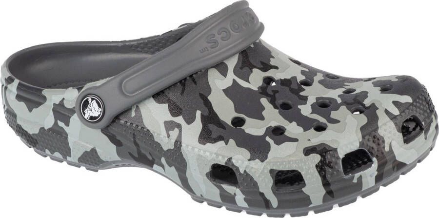 Crocs Classic Spray Camo Kids Clog 207594-097 voor een jongen Zwart Slippers