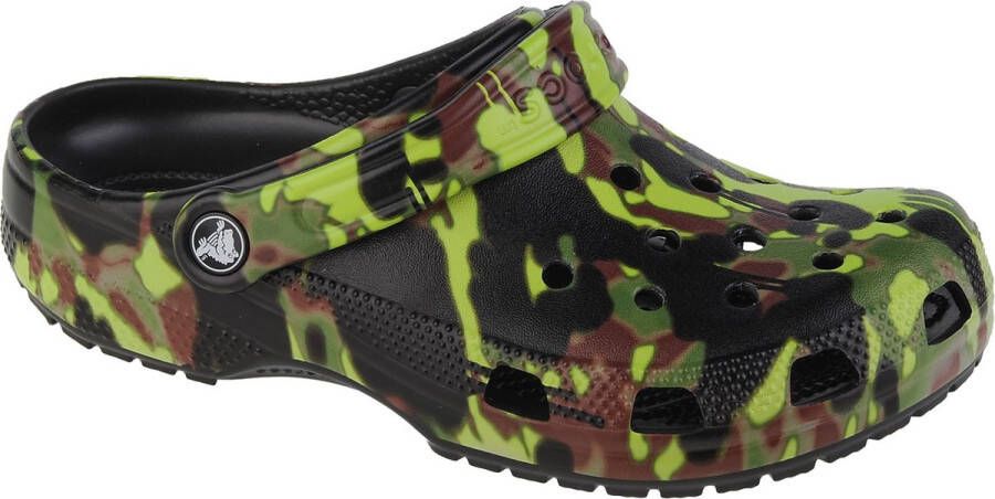 Crocs Classic Spray Camo Kids Clog208305-001 voor een jongen Groen Slippers