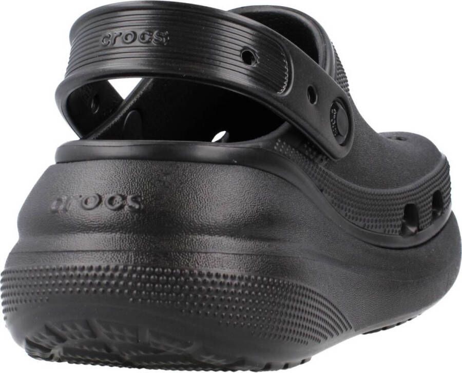 Crocs Classic Crush Clog Gedurfd ontwerp en extra hoogte Black