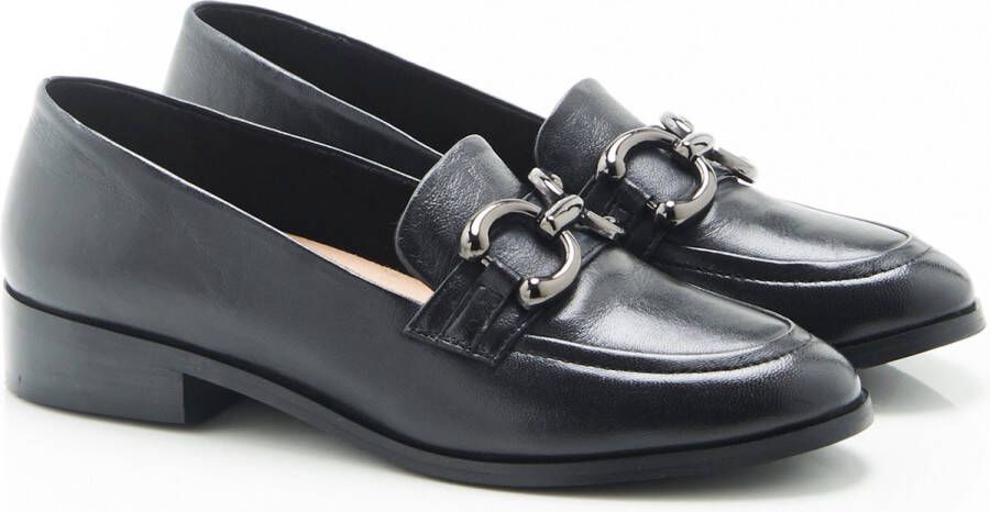 Damart Mocassins met zilverkleurige ketting Dames Zwart