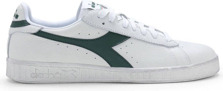 Diadora Groene Sportieve Sneakers Met Rubberen Zool En Samenstelling Van Leer En Stof