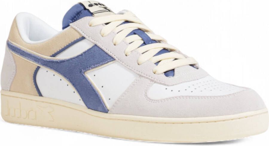 Diadora Witte Leren Sneakers Met Rubberen Zool En Sportieve Details