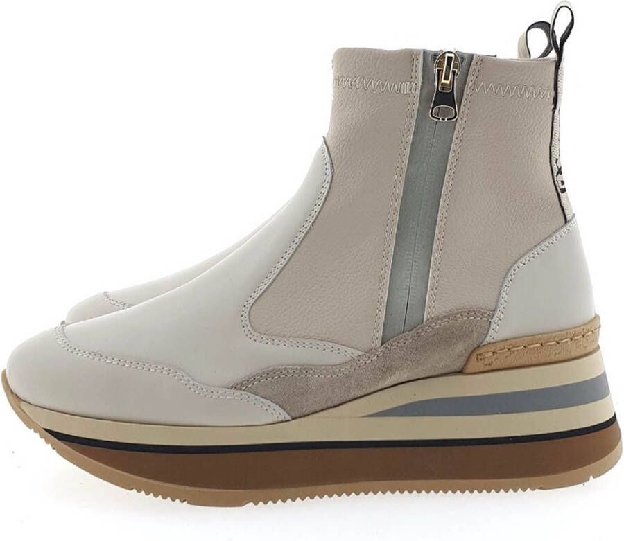 DL Sport DL-Sport 5434 sneaker boots lichtbeige room