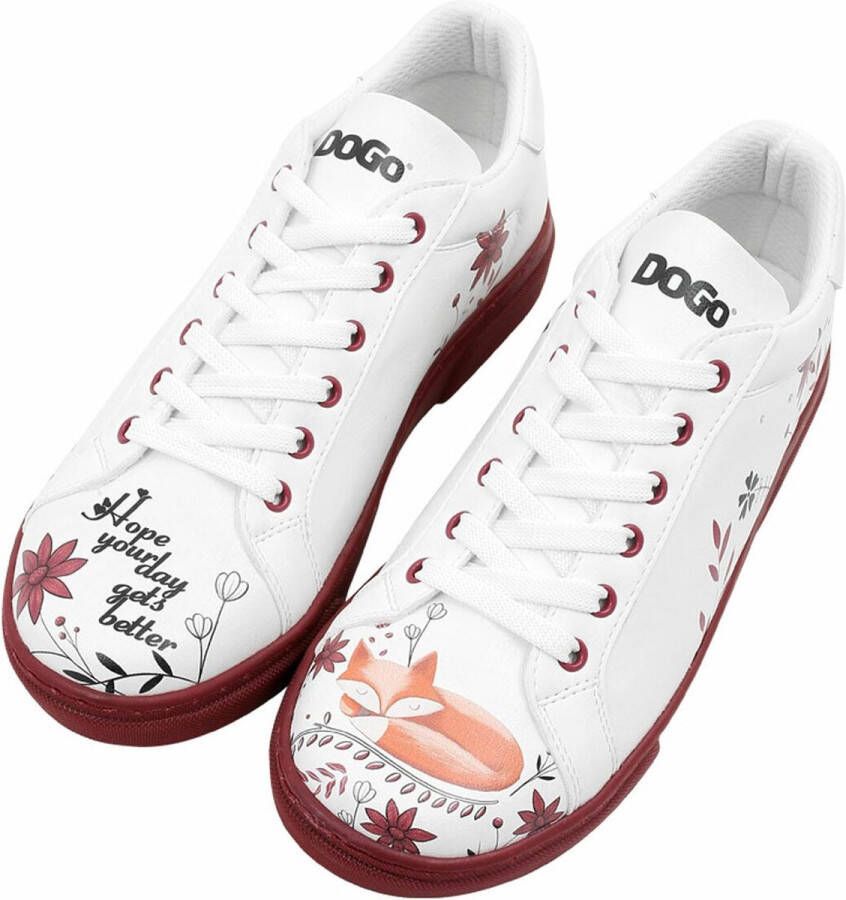 DOGO Ace Dames Sneakers Spirit Animal