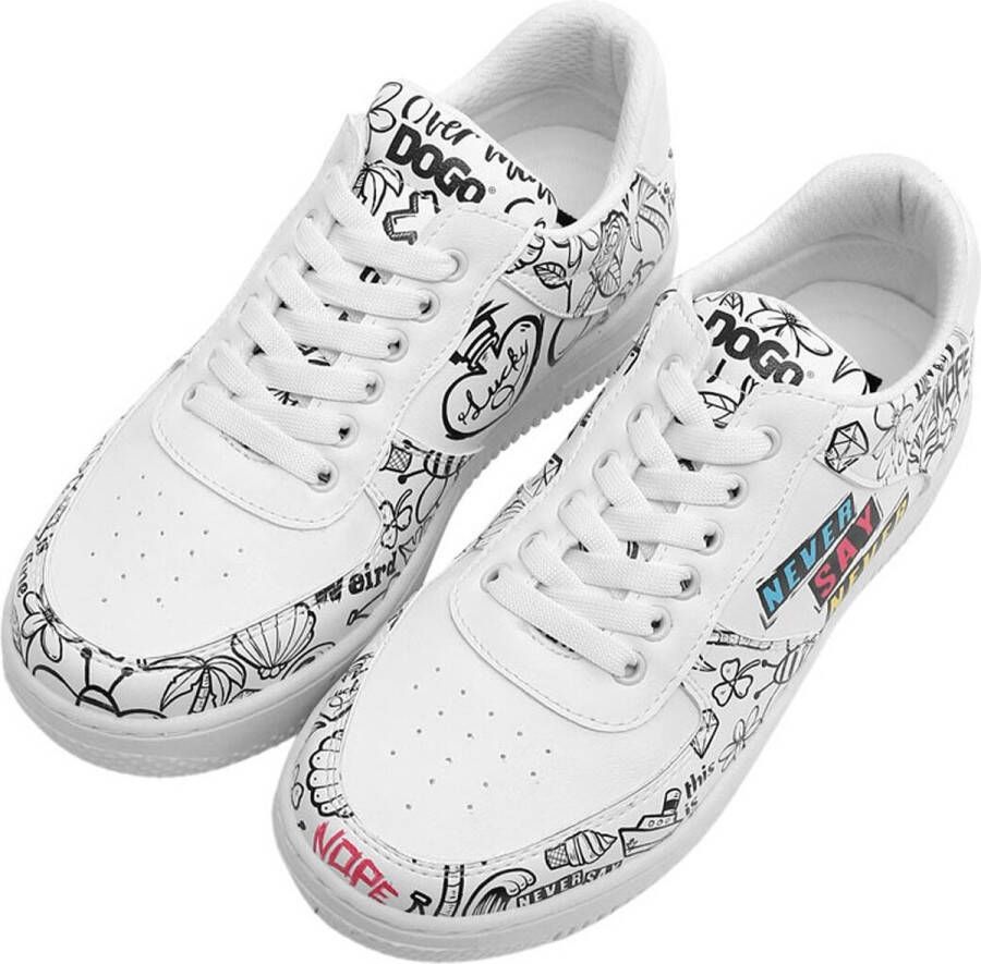 DOGO Dice Dames Sneakers Never Say Never