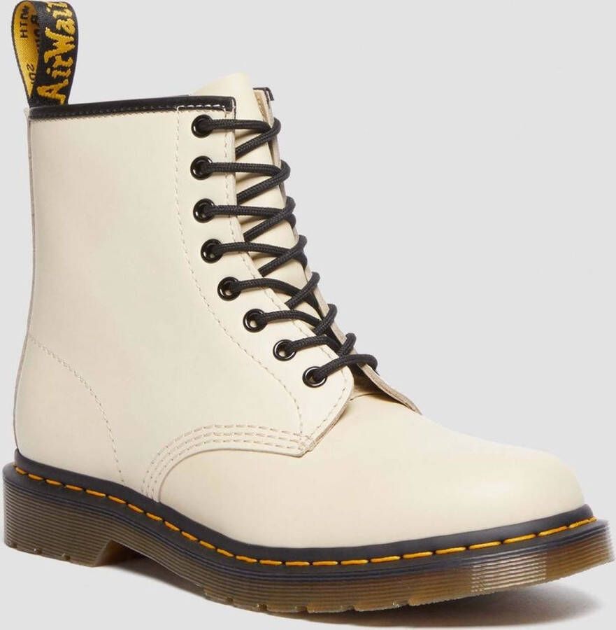 Dr. Martens 1460 Smooth Parchment Beige Dames Boots