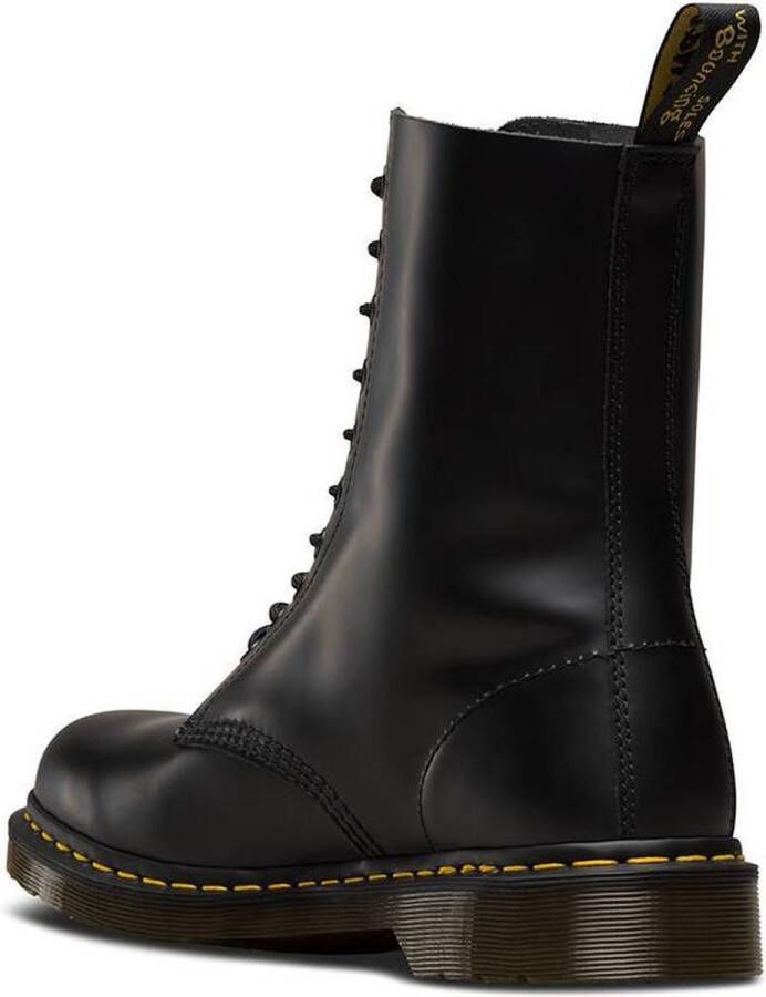 Dr. Martens Lace-up Boots Black