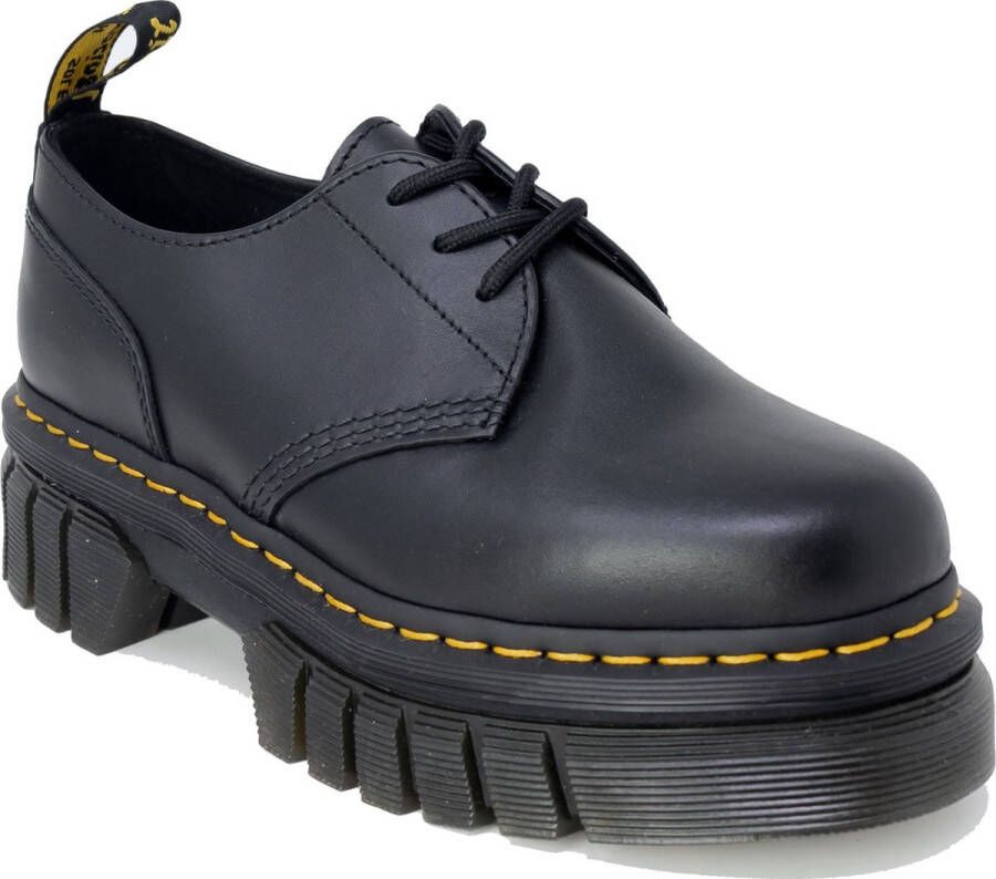 Dr. Martens Leren Schoenen Met Veters