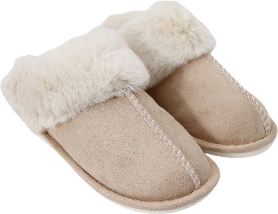 Beige dames pantoffels met nepbont Sloffen beige met nepbonte voering Dames slippers met nepbont Antislip zool! Nepbonte binnenkant voor maximaal comfort!