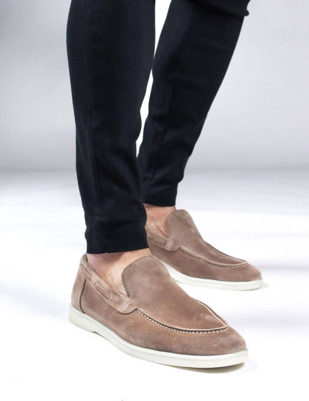 Cotton District Suede Loafers Laag Beige Herenschoenen