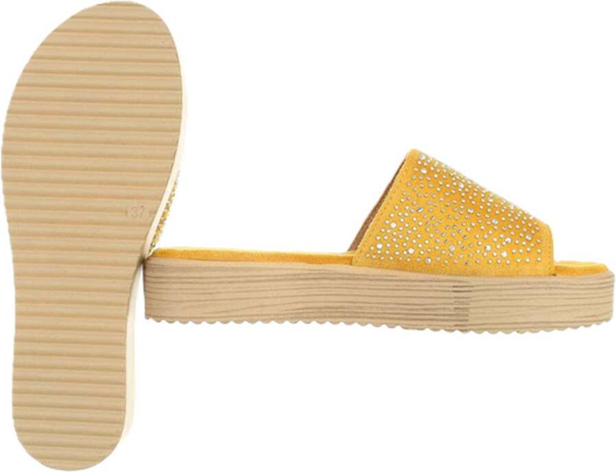 Dilena fashion slippers fluweel stras steentjes geel