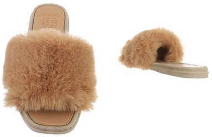 Givana Fluffy muiltjes slippers camel