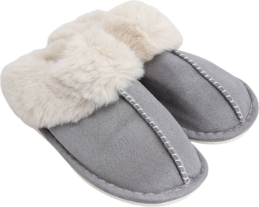 Grijze dames pantoffels met nepbont Sloffen grijs met nepbonte voering Dames slippers met nepbont Antislip zool! Nepbonte binnenkant voor maximaal comfort!