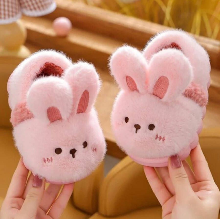 Nieuwe Kindercartoon Dieren Pluche Slippers met Zachte Zool Antislip Winterse Katoenen Schoenen voor Baby s en Kinderen Comfortabele Binnenhuis Slippers Warme Sloffen voor Jongens en Meisjes