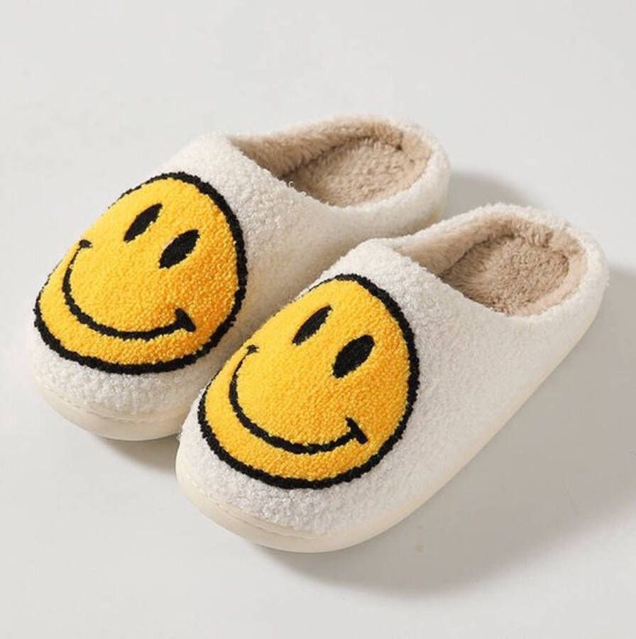 Smiley pantoffels sloffen dames en heren smiley sloffen