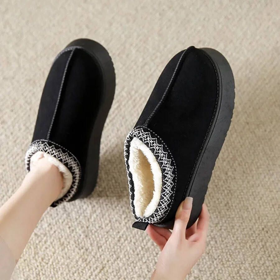 Winter Warme Snowboots Vrouwen Dikke Platform Pluche Enkellaarzen Waterdichte Suède Katoenen Gewatteerde Schoenen voor Vrouwen Slippers Loafers Winter Sneeuwschoenen