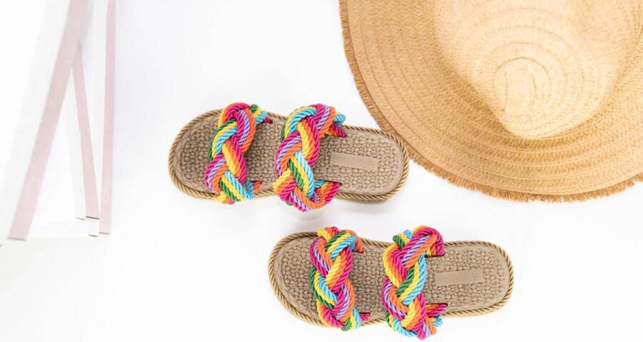 Zomerse Multicolor Gevlochten Sandalen Perfecte Vakantieslippers voor Dames