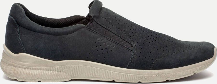 Ecco Slip-on sneakers Irving Slipper vrijetijdsschoen comfortabele schoen met luchtdoorlatende perforatie