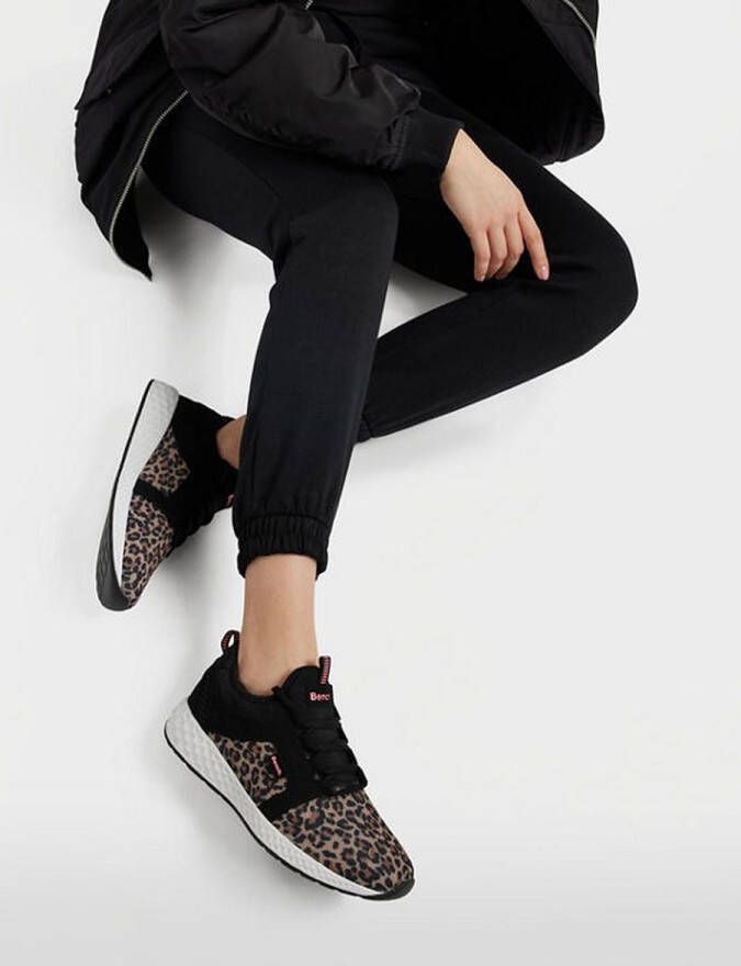 Bench Zwarte sneaker panterprint