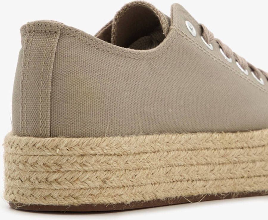 BLUE BOX dames sneakers met jute details Beige