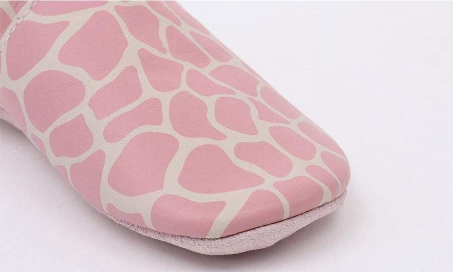 Bobux Babyslofjes Soft Soles Milk Giraffe Print Large