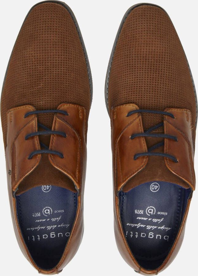 Bugatti Menello Veterschoenen cognac Suede