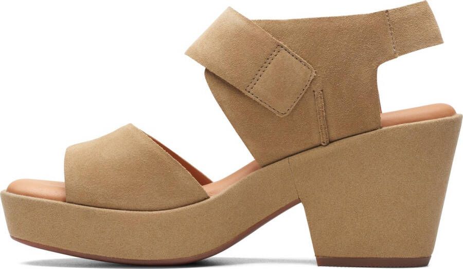 Clarks Dames KimmeiHi Strap D 1 dark sand suede