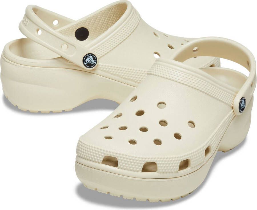 Crocs Classic Platform Slides & Sandalen in beige formaten: 37 38