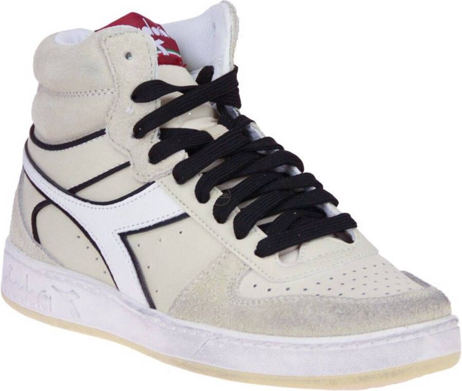 Diadora Magic Basket Mid Legacy Hoge sneakers Leren Sneaker Dames Beige