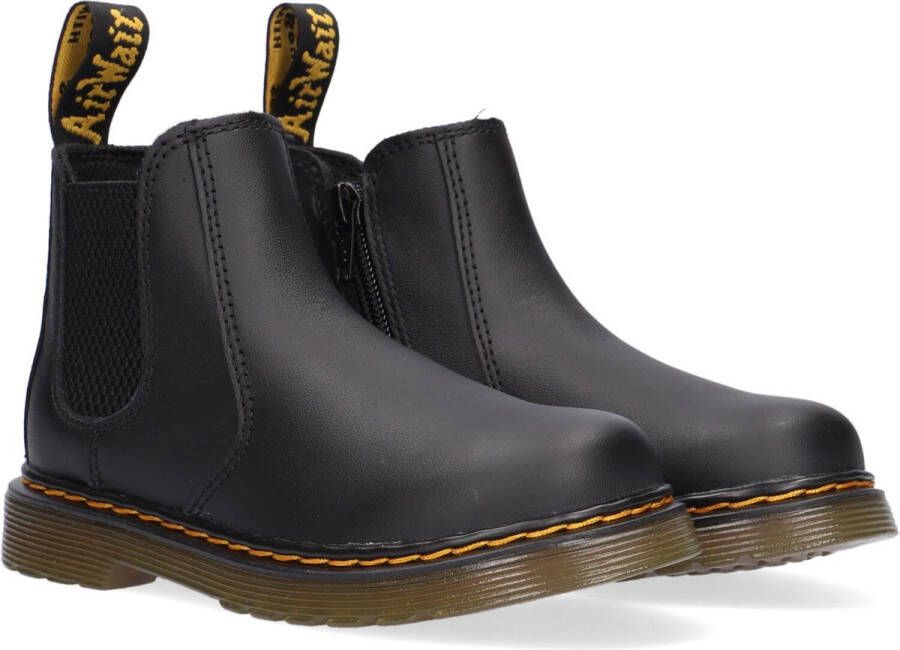 dr martens banzai black