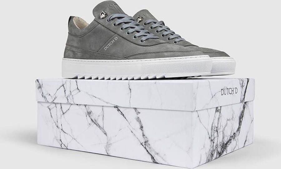 DUTCH'D Myth Grey Nubuck + Gratis Dawn Zonnebril t.w.v 44 Euro! Leer Grijs