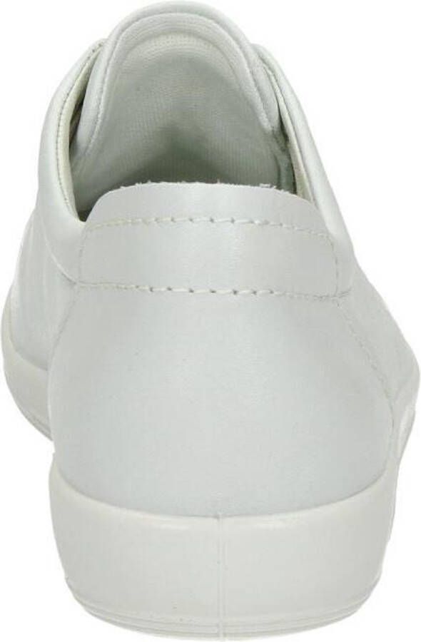 ECCO Soft 2.0 Sneakers Wit Leer Dames