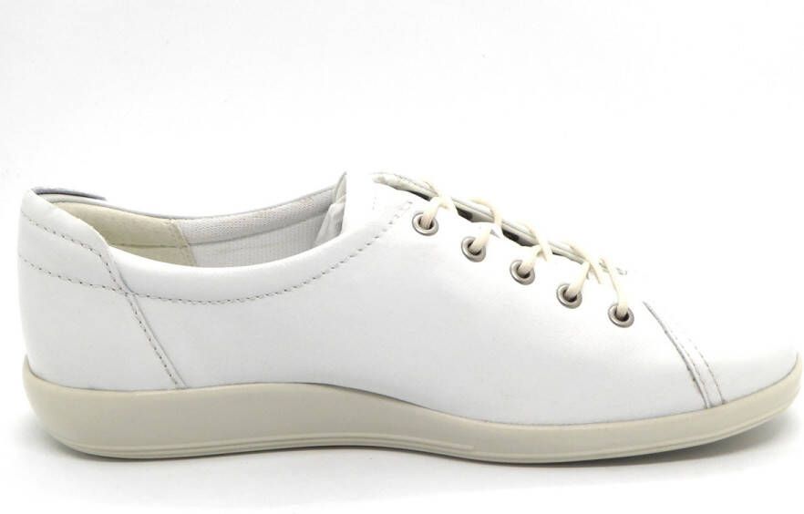 ECCO Soft 2.0 Sneakers Wit Leer Dames