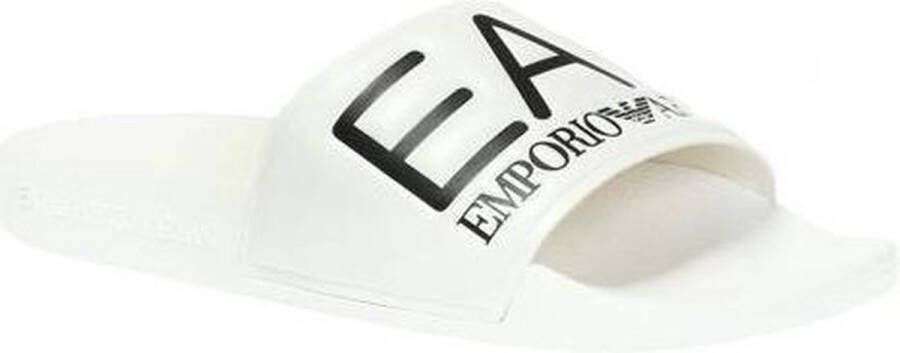 Emporio Ar i EA7 Logo embossed slides Wit - Foto 5