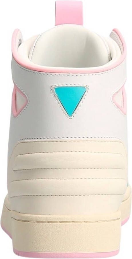 GUESS Basqet Dames Sneaker Wit