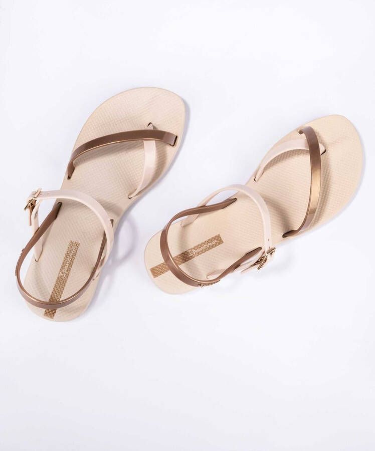 Ipanema Fashion Sandal Slippers Dames Beige Gold