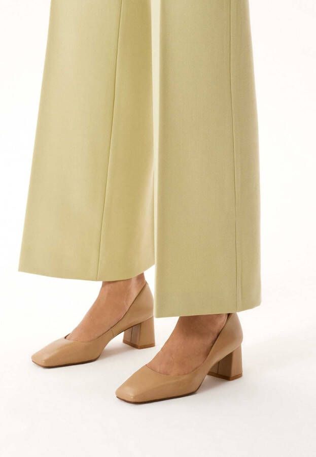 Kazar Beige leather square toe pumps