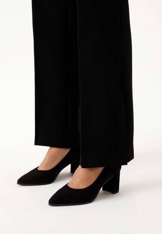 Kazar Black nubuck minimal style pumps