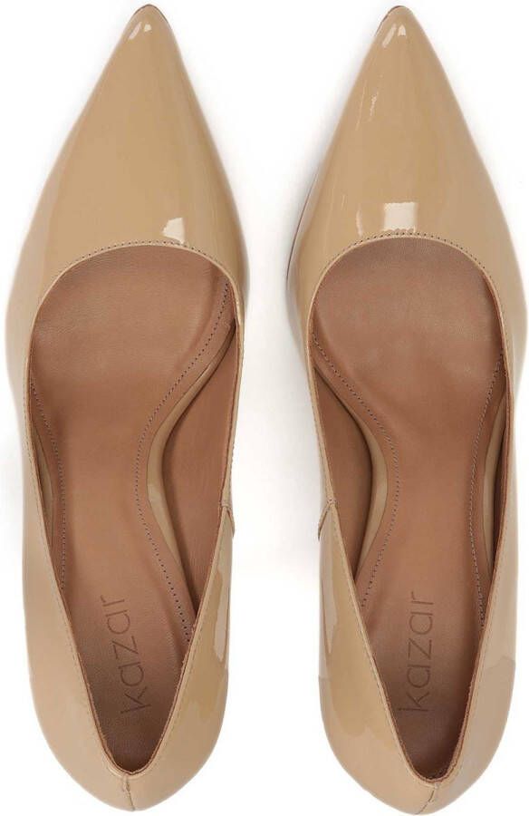 Kazar Elegante beige pumps van gelakt leer