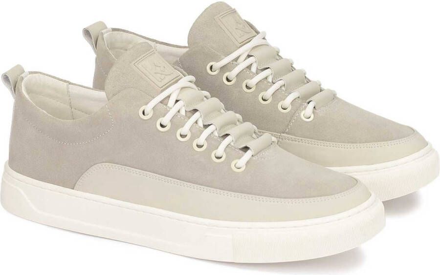 Kazar Heren sneakers van suède in een minimalistische stijl